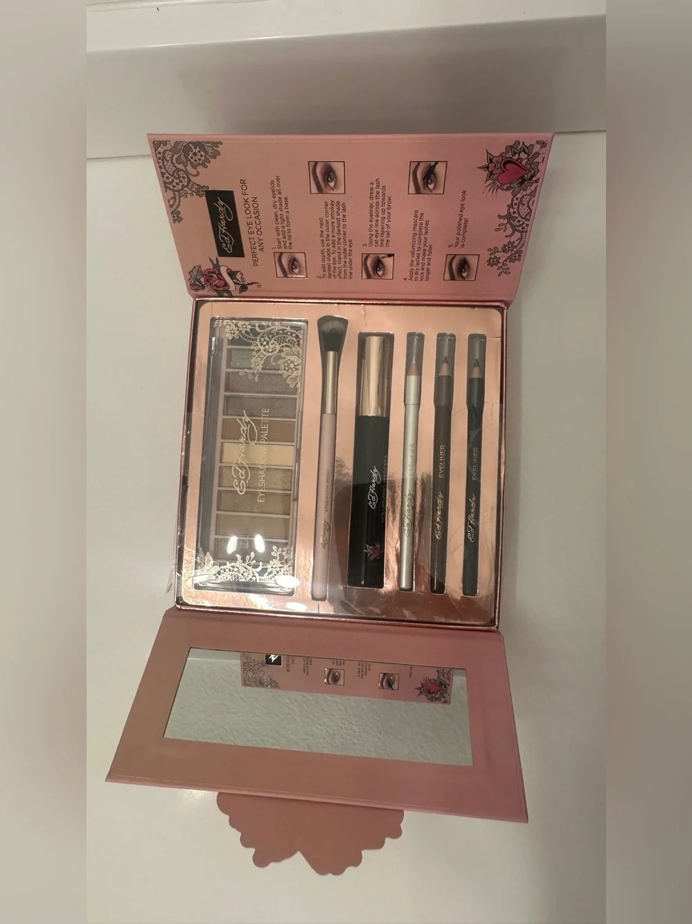 NIB Ed Hardy Beauty bundle